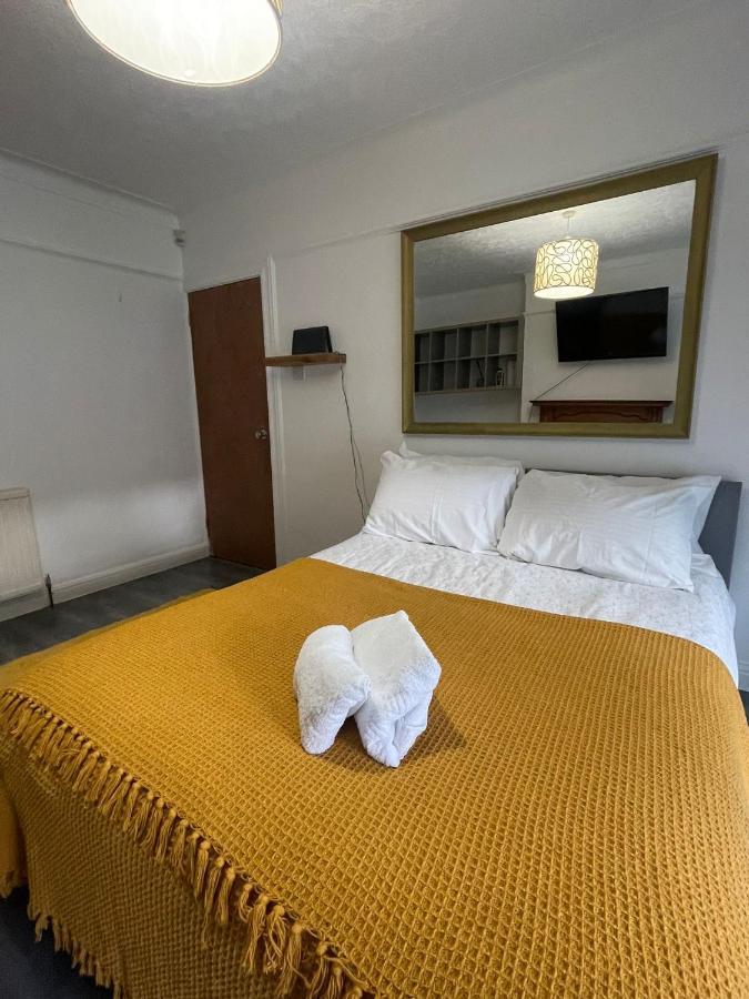 Beautiful Private Rooms In London Central Willesden Green Exterior photo